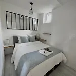 Le Loft De L'artiste * Sèvres