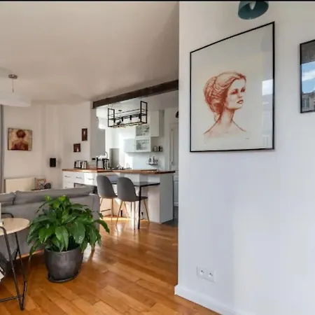 Le Loft De L'artiste Apartment *